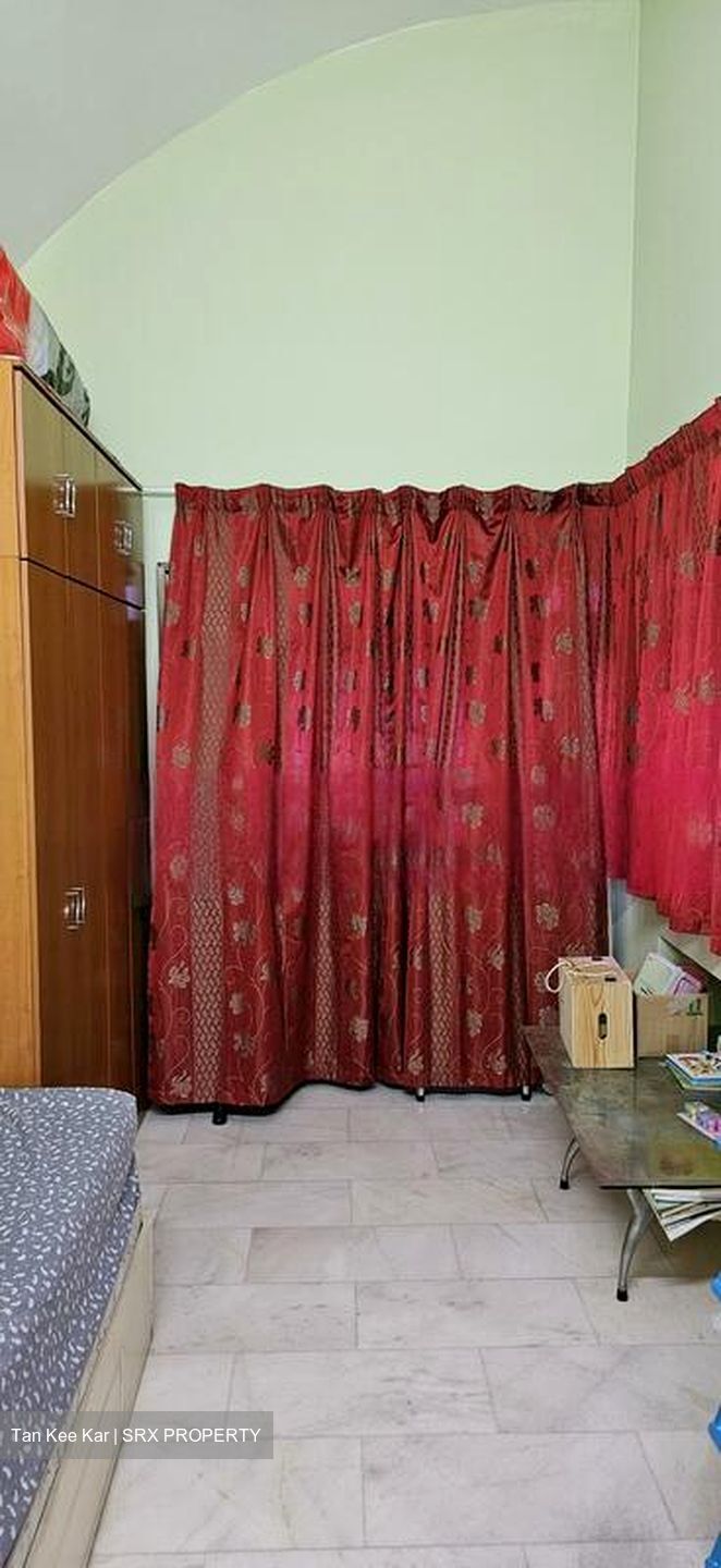 Blk 828 Jurong West Street 81 (Jurong West), HDB Executive #455620291